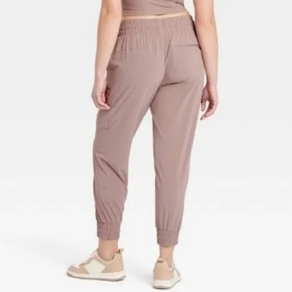 Cargo Jogger Pants - Picture 2 of 8